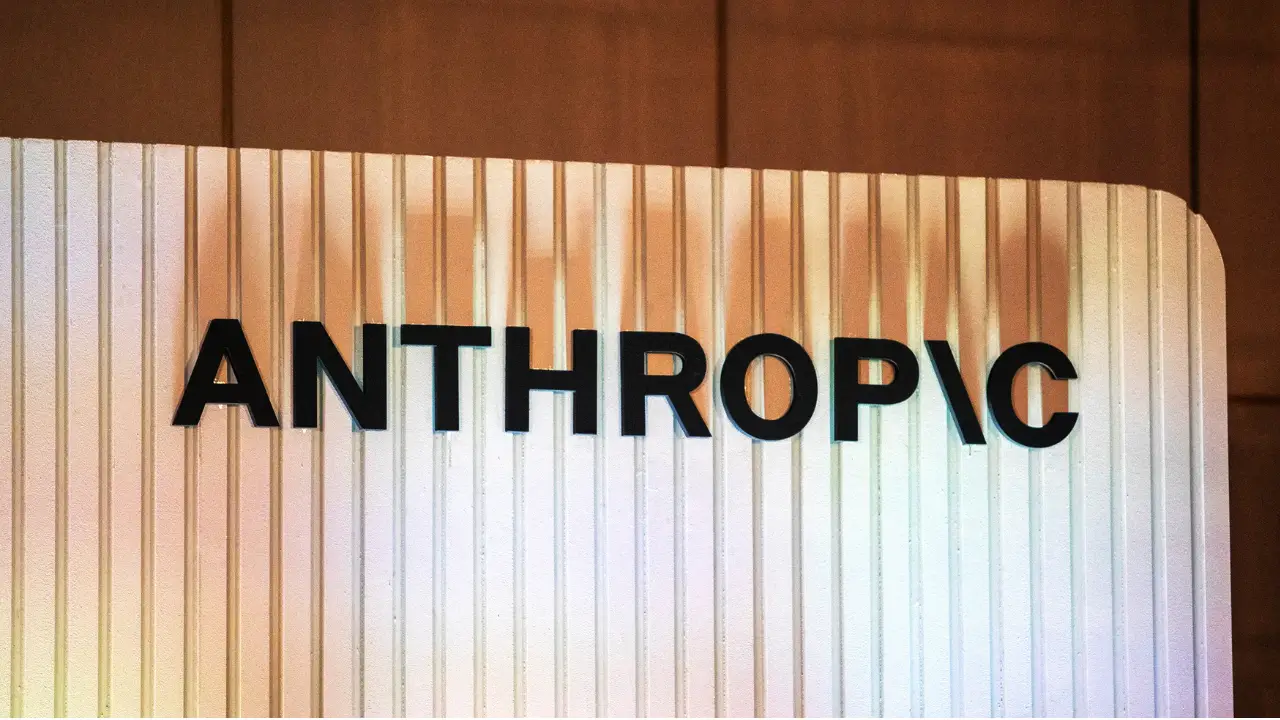 Anthropic Revenue Explodes Past $11.5 Billion as AI Race Enters a New Era