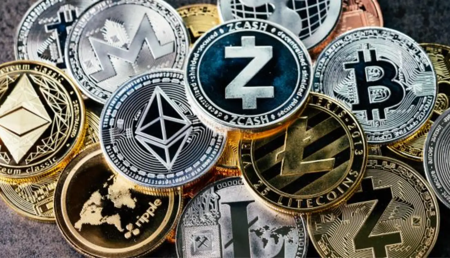 Bitcoin extends rebound after sliding to a seven-month low