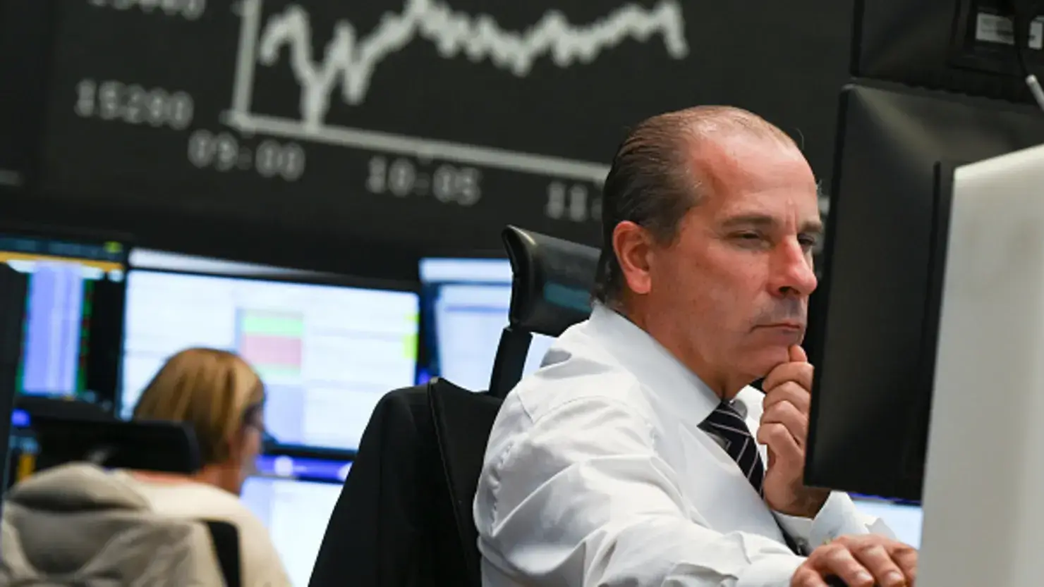  Europe Markets European stocks close higher; Nokia and L’Oreal shares soar on earnings beats
