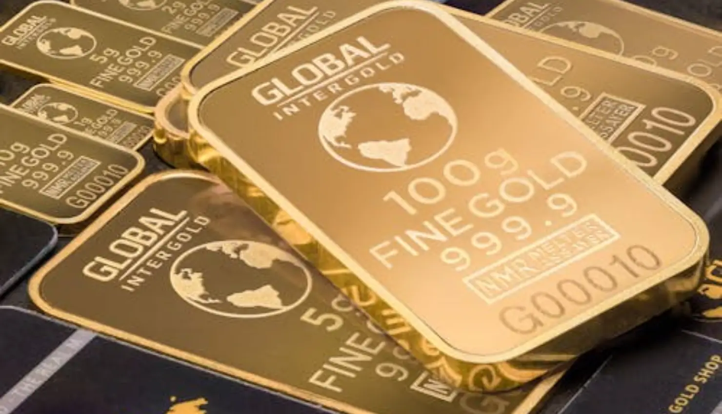Gold Bounces Back Amid Market Worries and US Payroll Watch