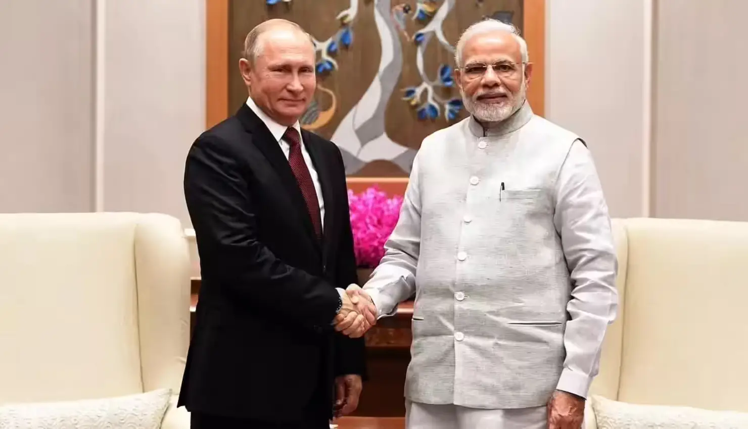 Indian Defense Stocks Rise as Putin’s India Visit Boosts Hopes of New Defense Deals