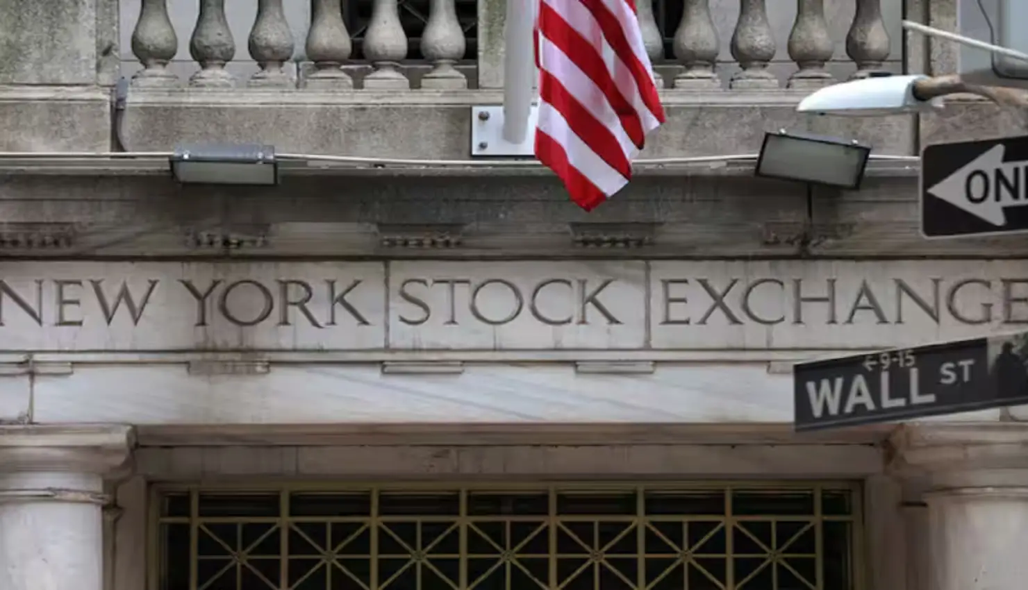 Nasdaq, S&P 500 Hit Fresh Records as Risk-On Rally Overpowers War Fears