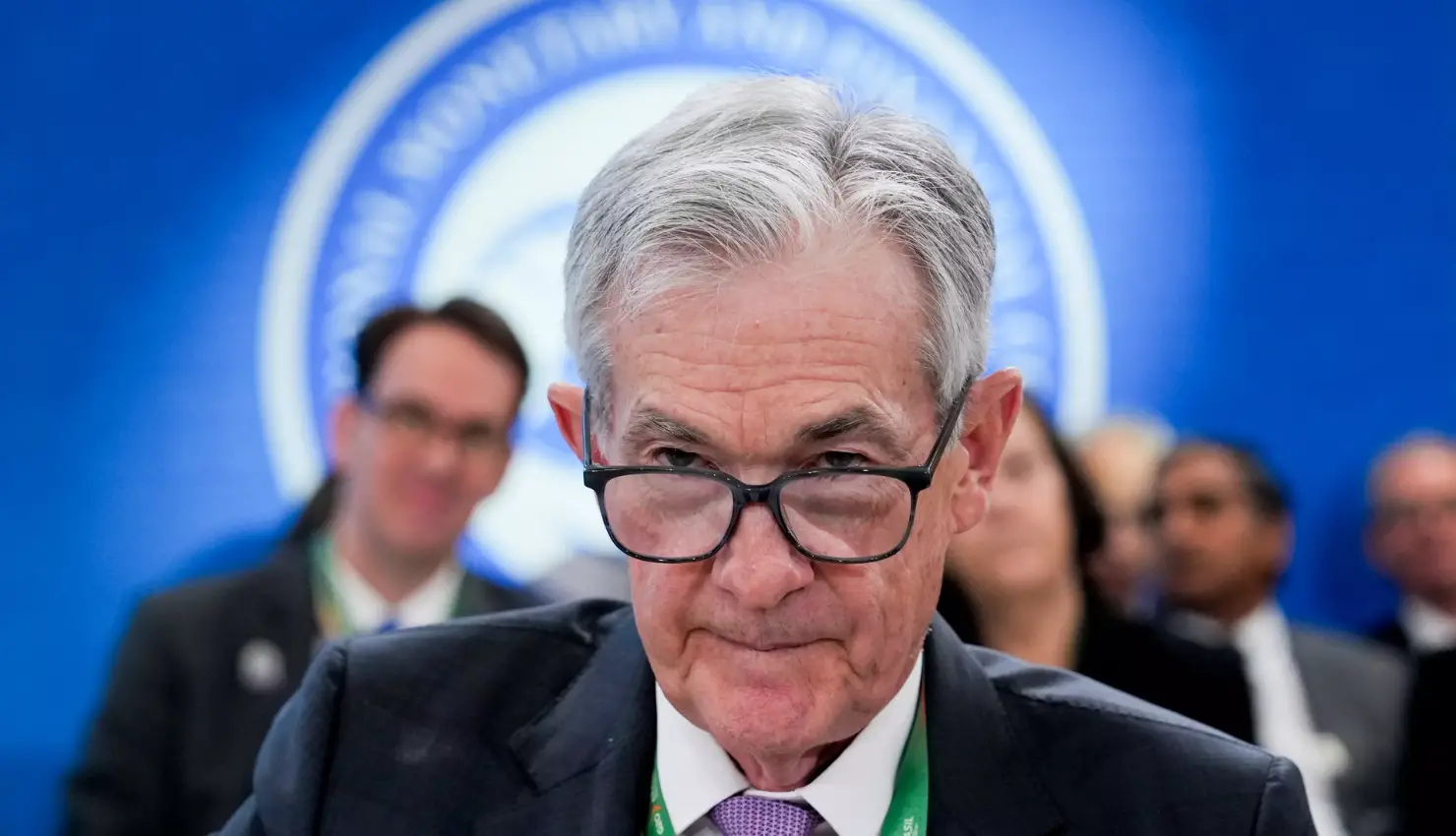 S&P 500, Nasdaq Edge Higher as Markets Enter Busy Earnings Week with Caution