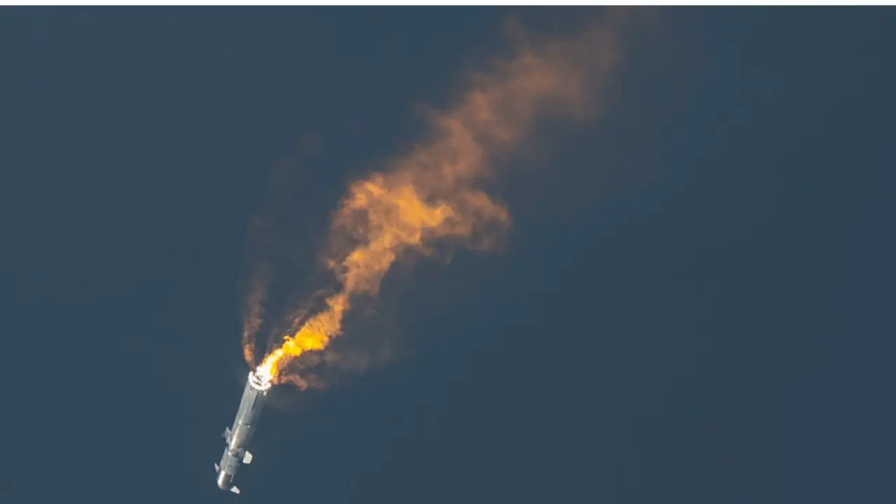 SpaceX Stock Slides Below IPO Price, Now Down 42% From Peak