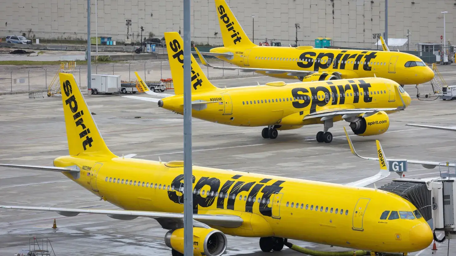 Spirit Airlines shuts down after failing to reach a bailout deal, ending discount travel era