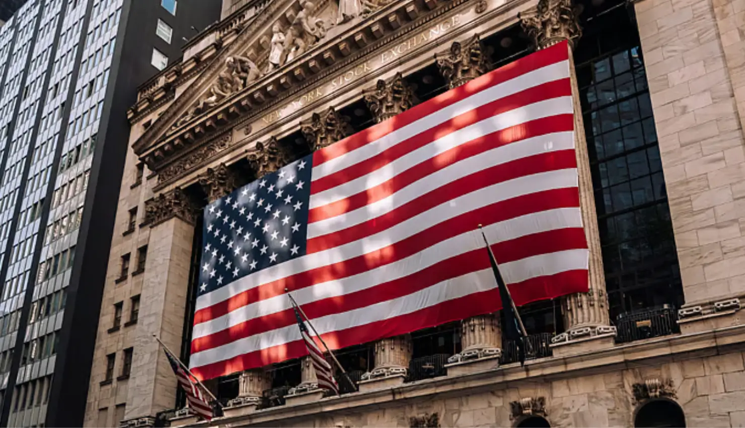 U.S. Stocks Decline as Trade Tensions Resurface and Weak Earnings Weigh on Markets